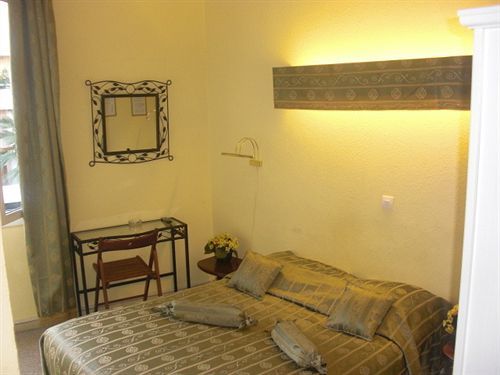 Hotel Neptune Cannes Kültér fotó